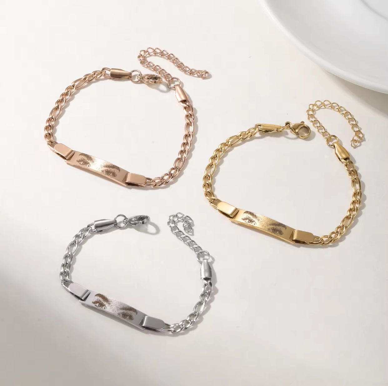 Custom Eyes Photo Bracelet With Engraved Human Gaze Image