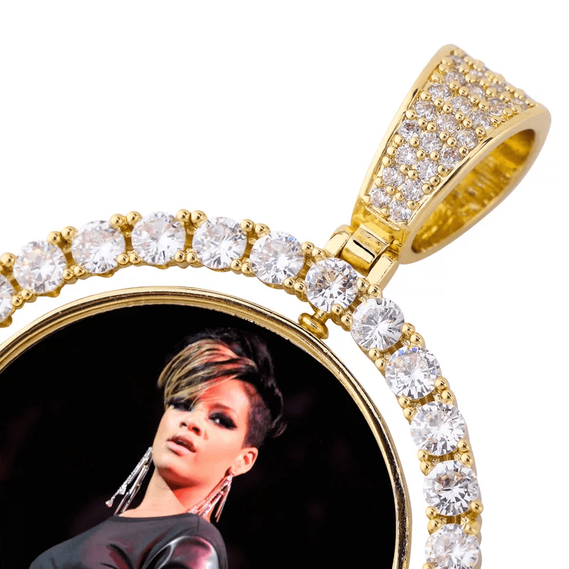 Double-Sided Rotating Picture Pendant Necklace