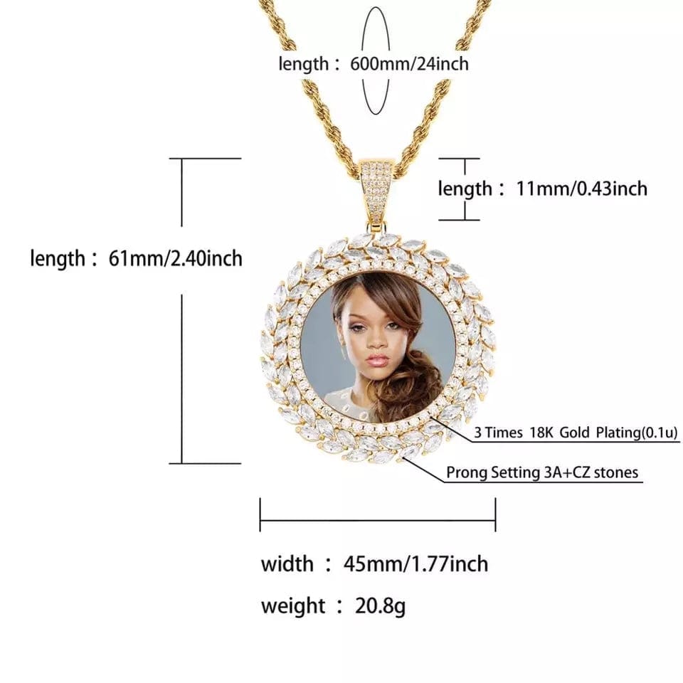 Custom Picture Pendant Necklace With Roman Wreath Pattern