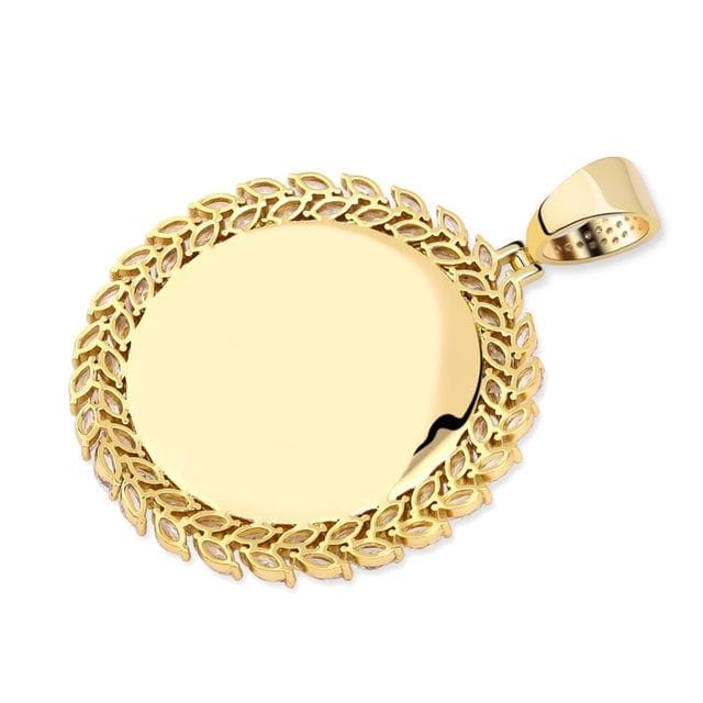 Custom Picture Pendant Necklace With Roman Wreath Pattern