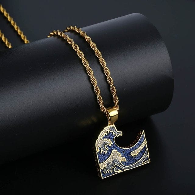 The Gold Wave Pendant & Necklace