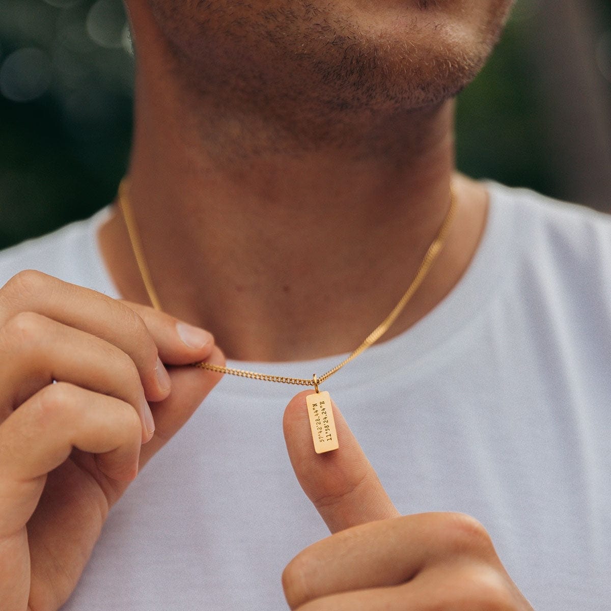 Engravable Bar Necklace