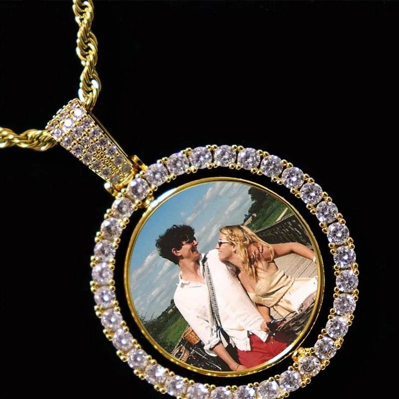 Double-Sided Rotating Picture Pendant Necklace