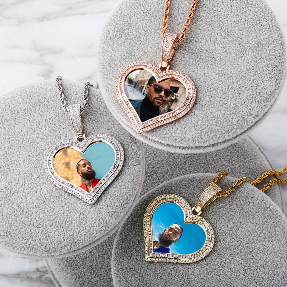 Double Layered Heart Shaped Picture Pendant Necklace