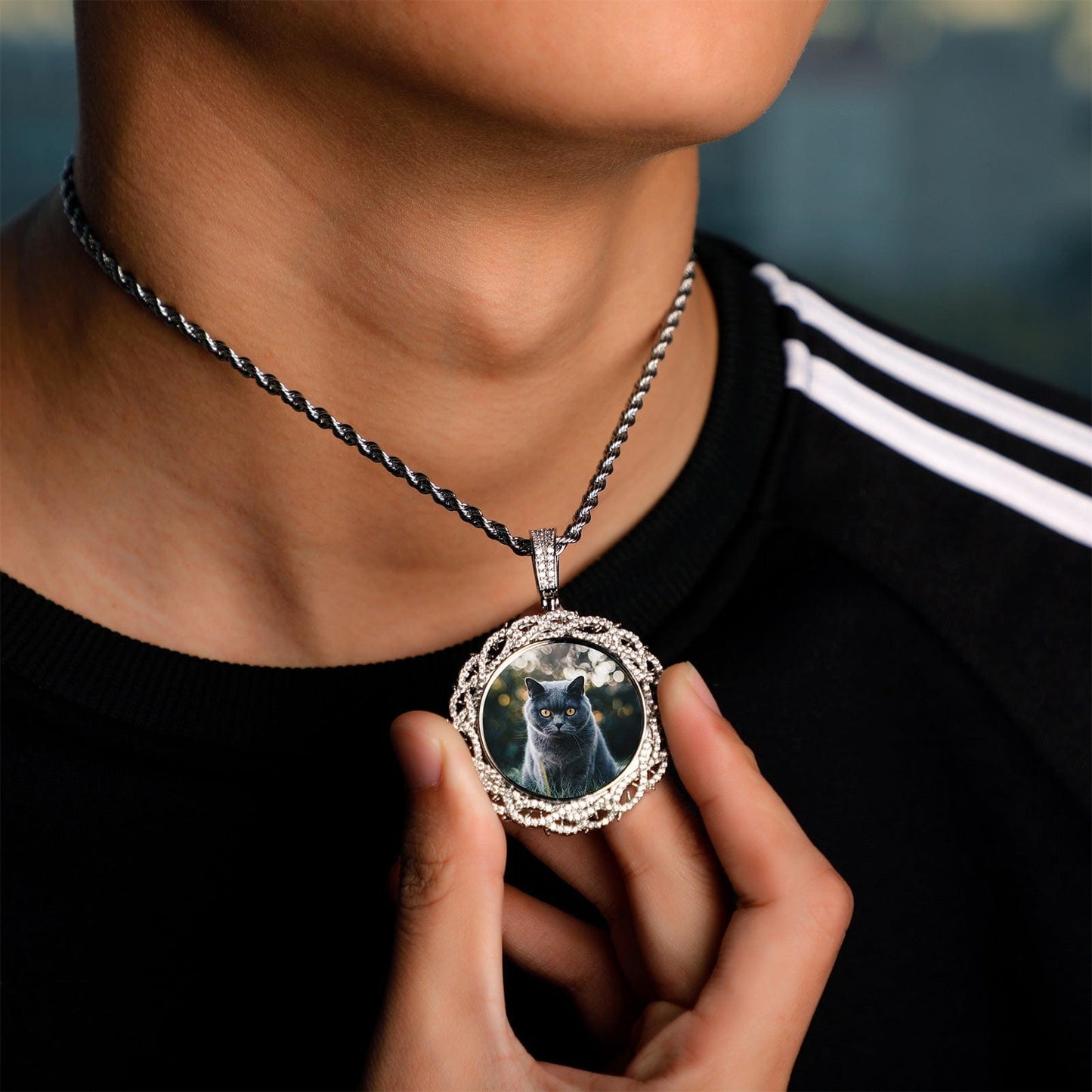 Custom Round Braided Wreath Photo Pendant Necklace