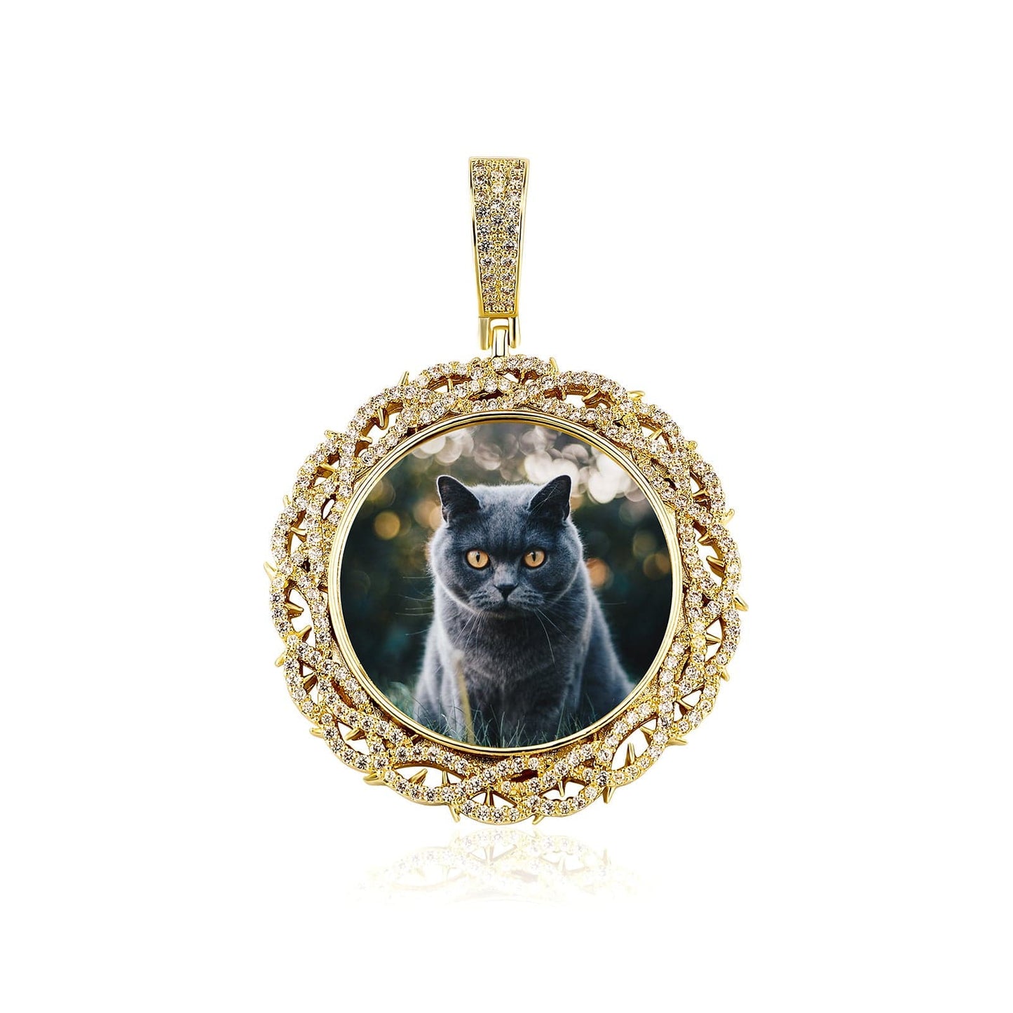 Custom Round Braided Wreath Photo Pendant Necklace