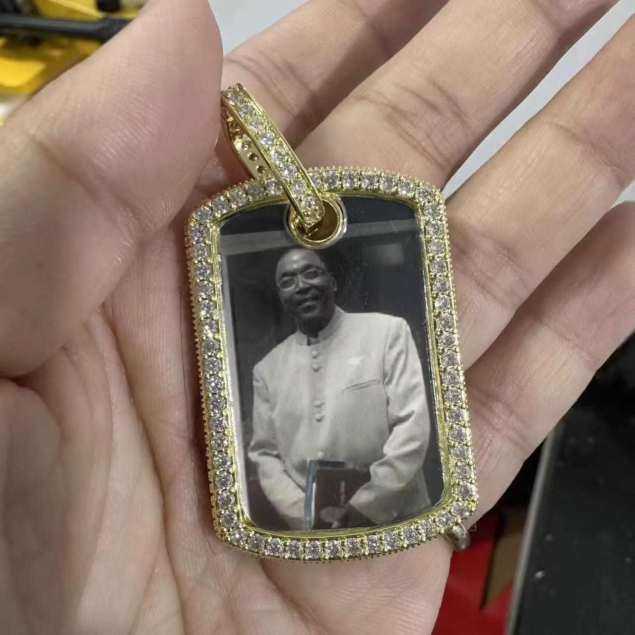 Custom Photo Dog Tag Necklace – Personalized Picture Pendant for Men & Women