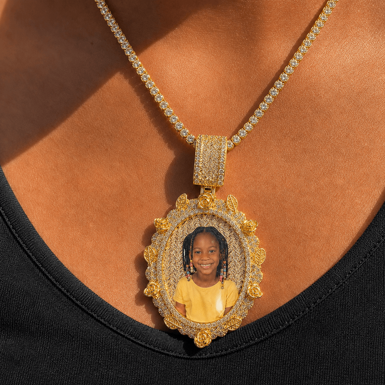 𝐂𝐮𝐬𝐭𝐨𝐦 𝐏𝐡𝐨𝐭𝐨 𝐌𝐞𝐦𝐨𝐫𝐢𝐚𝐥 𝐏𝐞𝐧𝐝𝐚𝐧𝐭 𝐍𝐞𝐜𝐤𝐥𝐚𝐜𝐞 - 𝐅𝐥𝐨𝐫𝐚𝐥 𝐖𝐫𝐞𝐚𝐭𝐡 𝐅𝐫𝐚𝐦𝐞