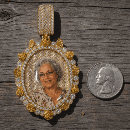 𝐂𝐮𝐬𝐭𝐨𝐦 𝐏𝐡𝐨𝐭𝐨 𝐌𝐞𝐦𝐨𝐫𝐢𝐚𝐥 𝐏𝐞𝐧𝐝𝐚𝐧𝐭 𝐍𝐞𝐜𝐤𝐥𝐚𝐜𝐞 - 𝐅𝐥𝐨𝐫𝐚𝐥 𝐖𝐫𝐞𝐚𝐭𝐡 𝐅𝐫𝐚𝐦𝐞