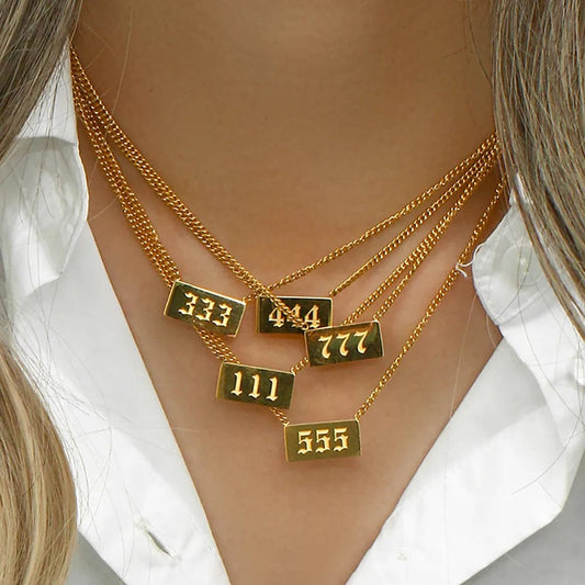 Angle numbers necklace gold