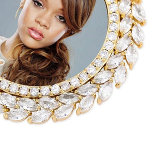 Custom Picture Pendant Necklace With Roman Wreath Pattern