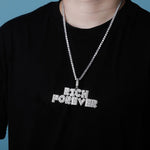 Colgante personalizado de letras baguette con collar de cuerda, cubano o tenis